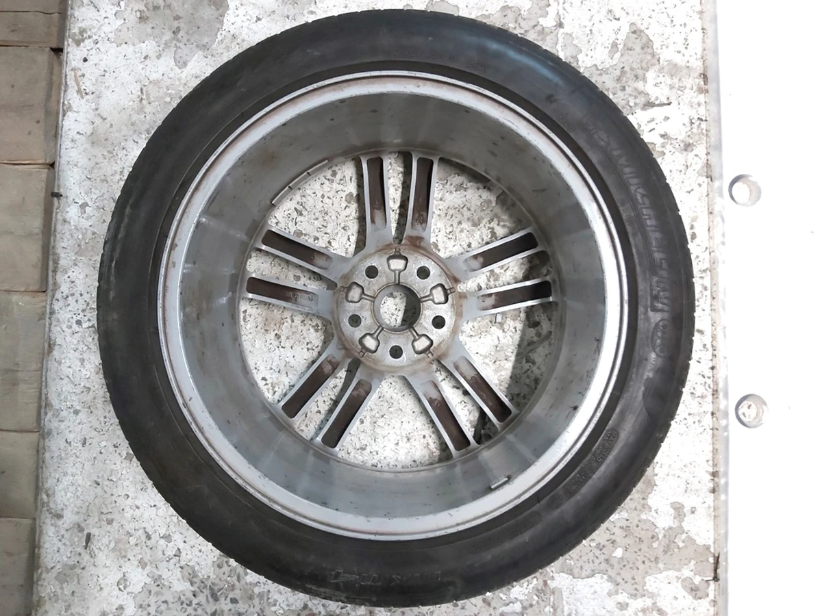 1 Wheel assembly (rim 19 * 8.0J tire Michelin Primacy 245/45 R19 TPMS sensor protector 3,65 мм) Tesla model S 1054040-00-B