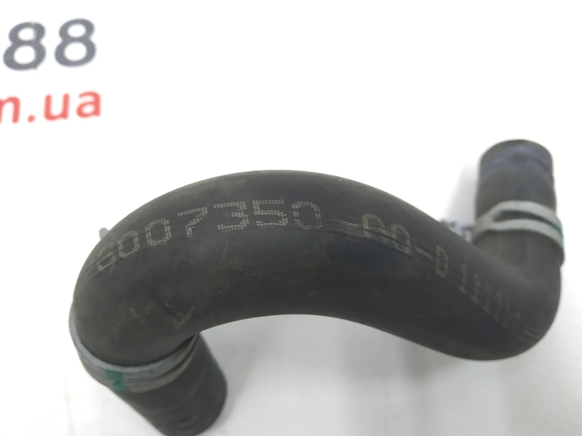 32 Coolant hose from pump to tee Tesla model S 6007350-00-E