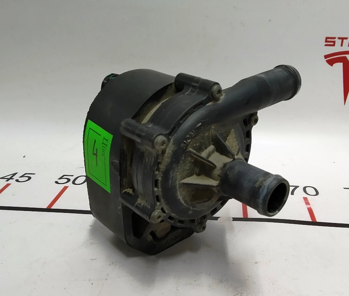 24 Coolant pump Tesla model S, model S REST 1067473-00-H