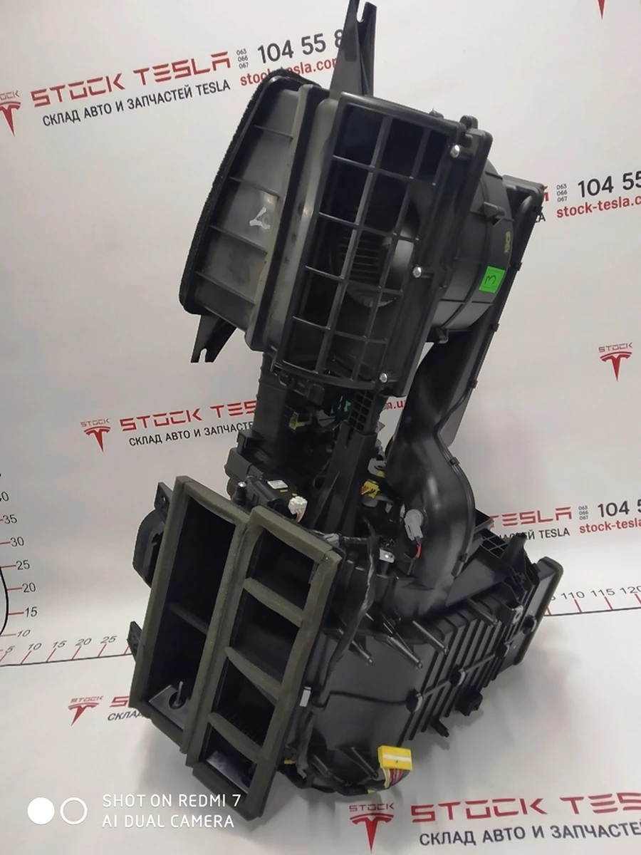 1 Печка салона в сборе Tesla model S 6007378-00-Q