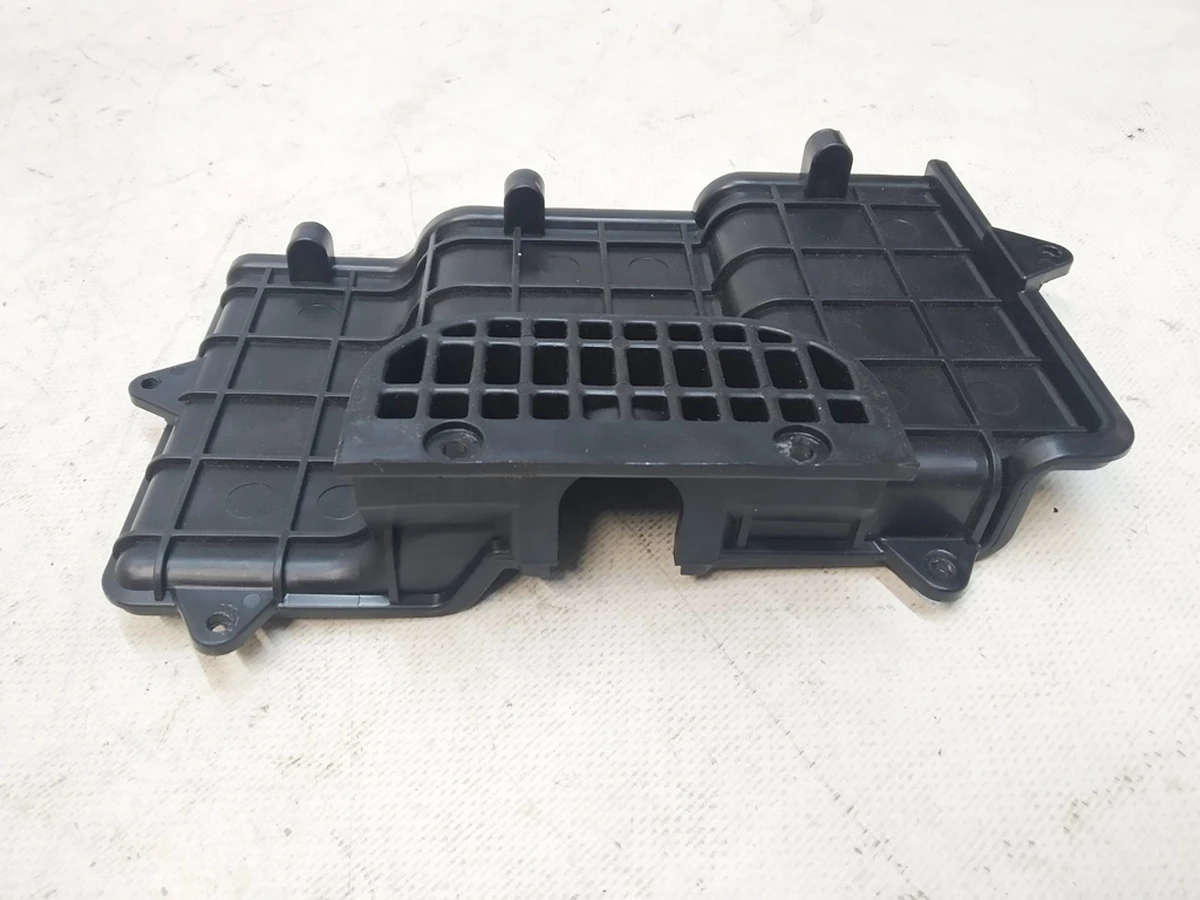 1 Элемент корпуса климатической установки (печки салона) Tesla Model S, Model S REST, Model X 6007378, 1116135, 1116133