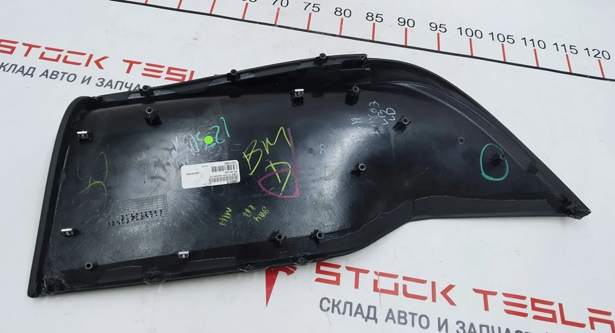 35 Кишеня карти дверей передньої лівої PVC BLK 40B (дрібнозерна шкіра, без додаткової підсв.) Tesla model S, model S REST