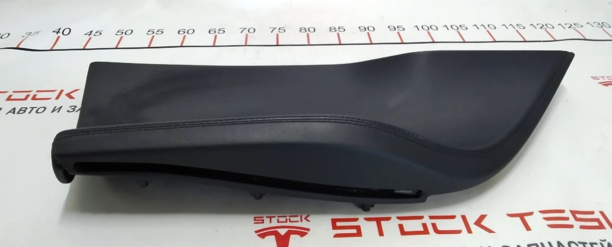 35 Front left door card pocket NGMP (coarse grain leather, illuminated) Tesla model S, model S REST 1002960-01-J