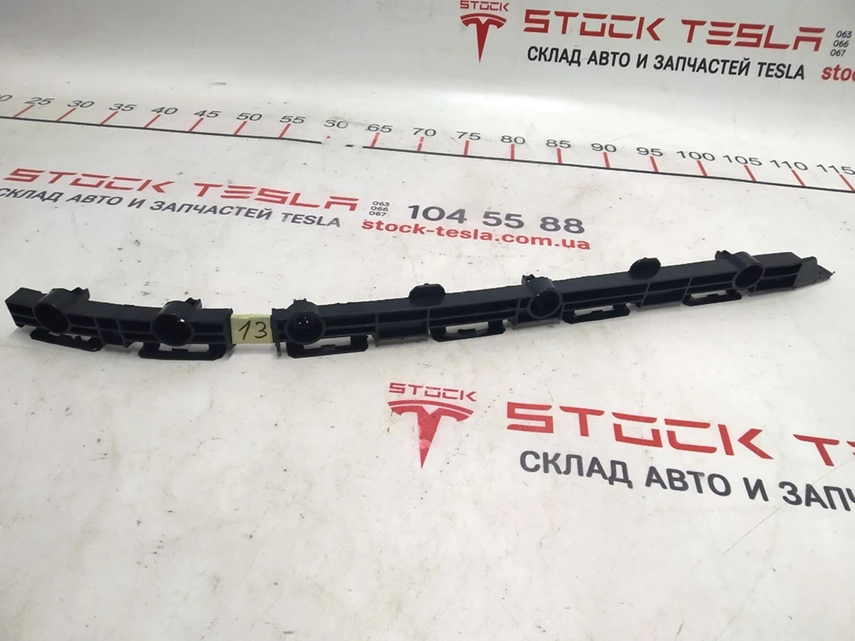 4 Кронштейн кріплення заднього бампера лівий Tesla model S, model S REST 1091986-00-B