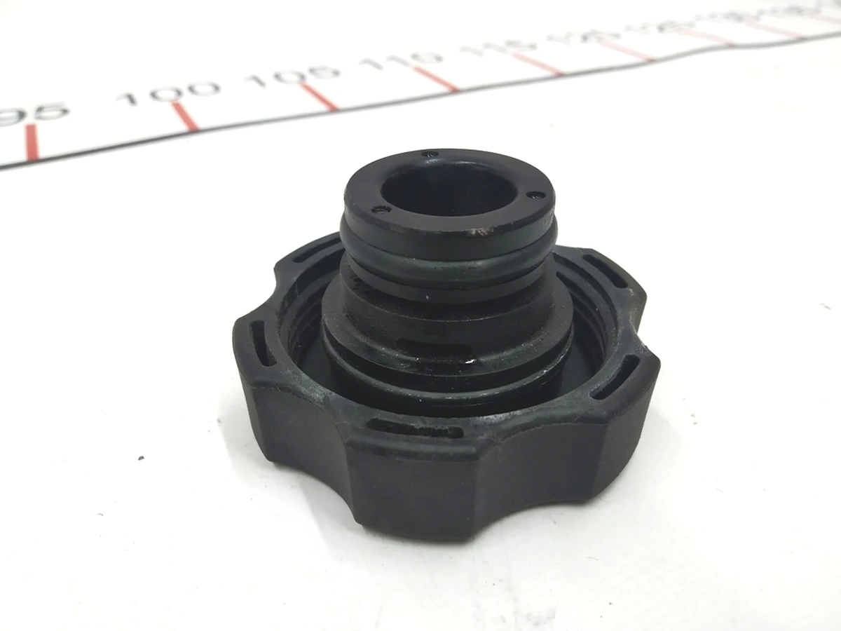 2 Крышка расширительного бачка охлаждающей жидкости Tesla Model S, Model S REST, Model S Feb 2021, Model X, Model X Mar 2021 6007612-00-B