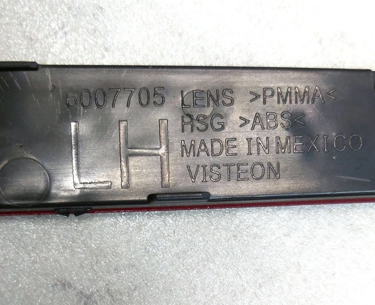 9 Відбивач заднього бампера лівий Tesla model S, model S REST 6007705-00-D