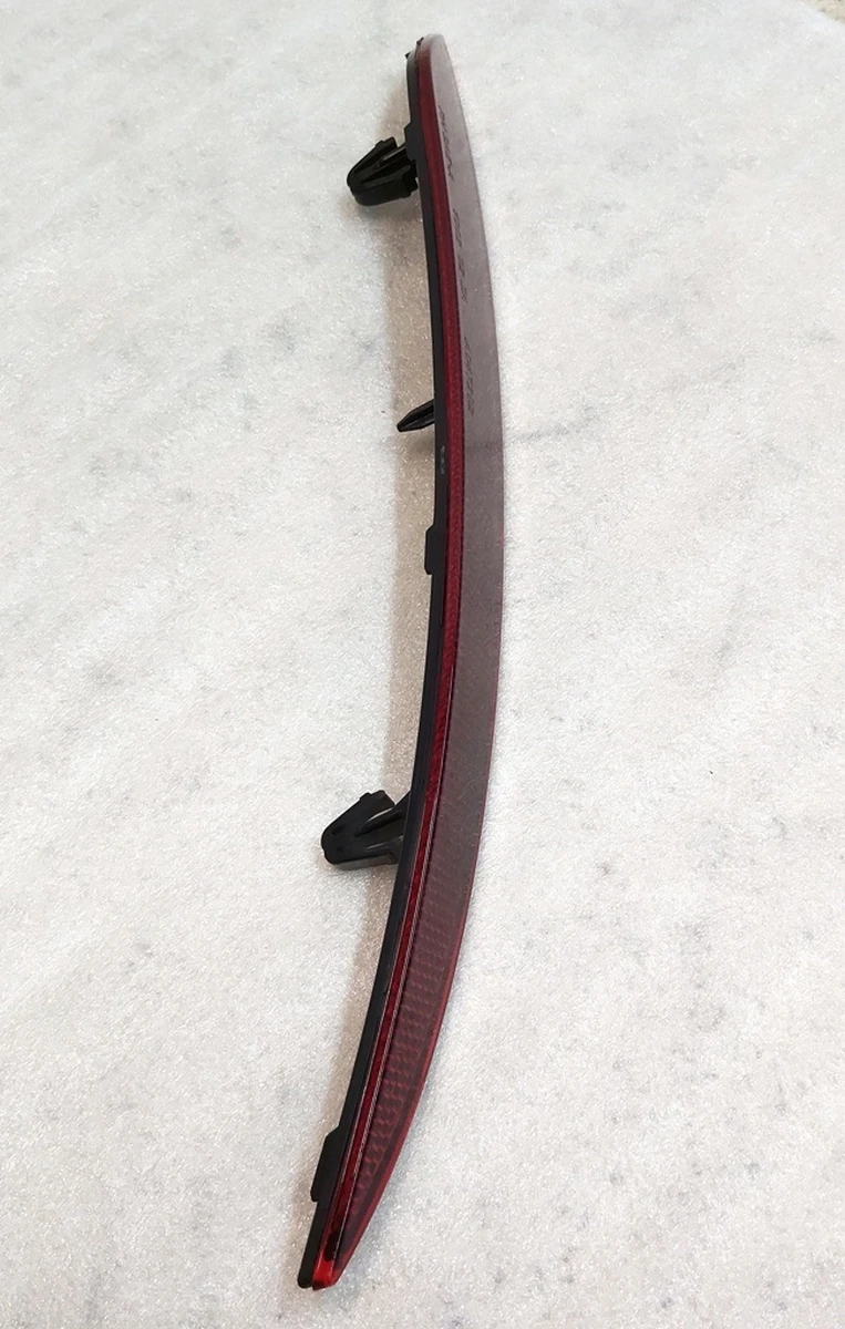 7 Відбивач заднього бампера правий Tesla model S, model S REST 6007706-00-D