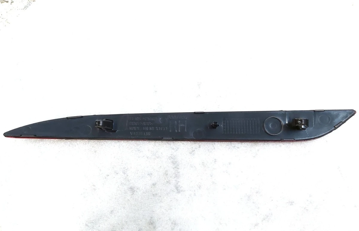 7 Відбивач заднього бампера правий Tesla model S, model S REST 6007706-00-D