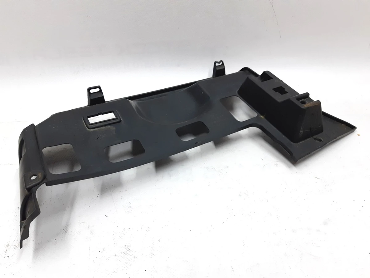 22 Overlay lower instrument panel right with damage Tesla model S, model S REST 1016343-00-B