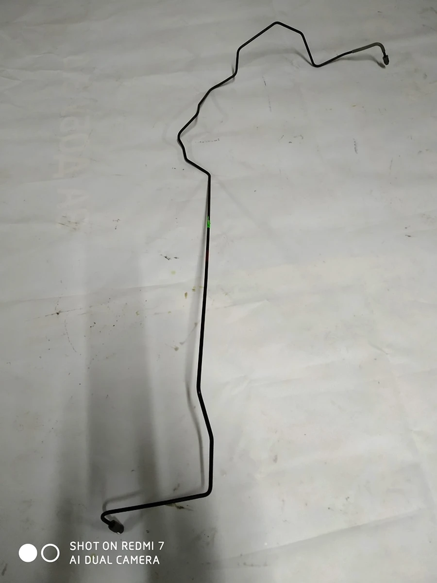 1 Гальмівна трубка (від ABS до гальмівної магістралі) (малий штуцер) Tesla model S 6008135-00-D