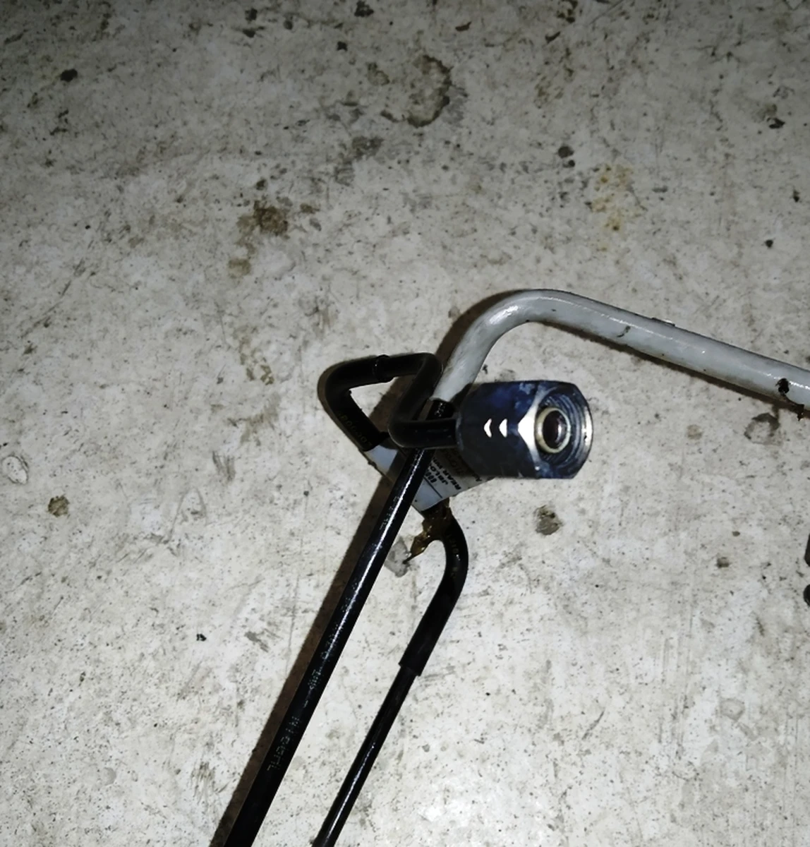 3 Тормозная магистраль задняя (правая и левая в сборе) Tesla model S REST 6008136-00-E