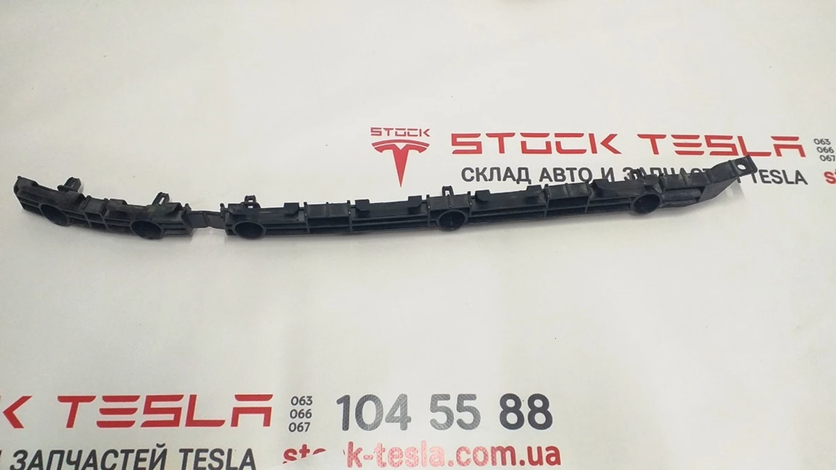 5 Кронштейн кріплення заднього бампера правий Tesla model S, model S REST 1091987-00-C