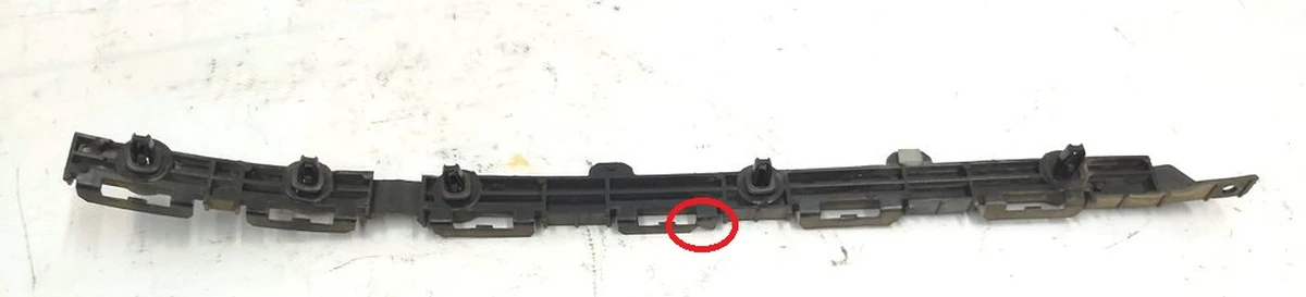 5 Кронштейн кріплення заднього бампера правий з ушкодженнями Tesla model S, model S REST 1091987-00-C