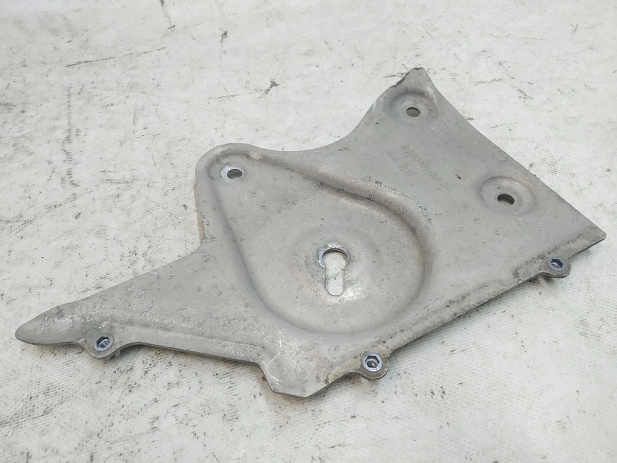 4 Пластина заднего подрамника правая Tesla Model S 6008491-00-B