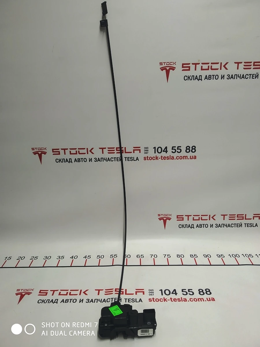 1 Замок дверей задньої правої Tesla model S, model S REST 6008914-99-D