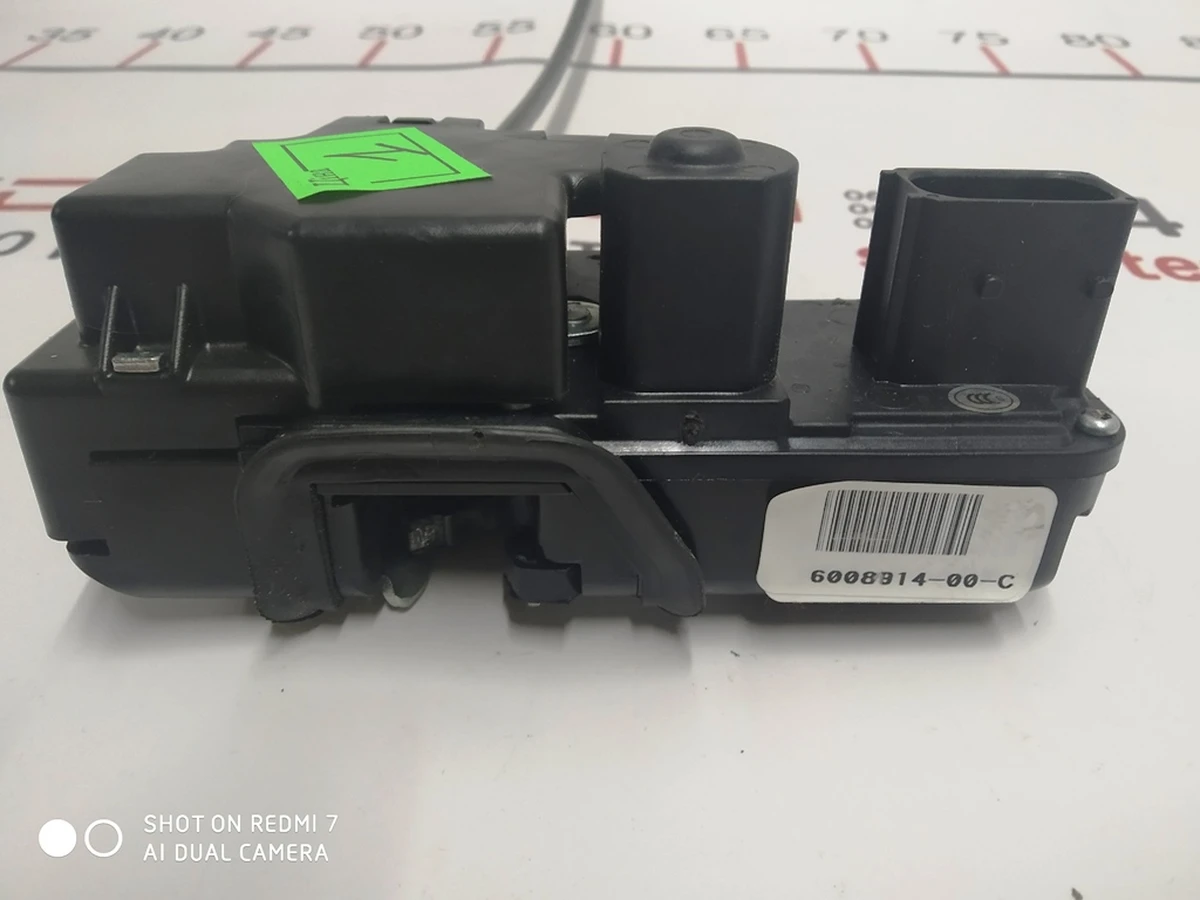 1 Замок дверей задньої правої Tesla model S, model S REST 6008914-99-D