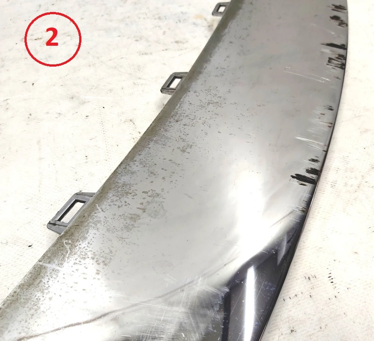 17 Decorative rear bumper pad (chrome) (damaged) Tesla model S 6009004-00-C