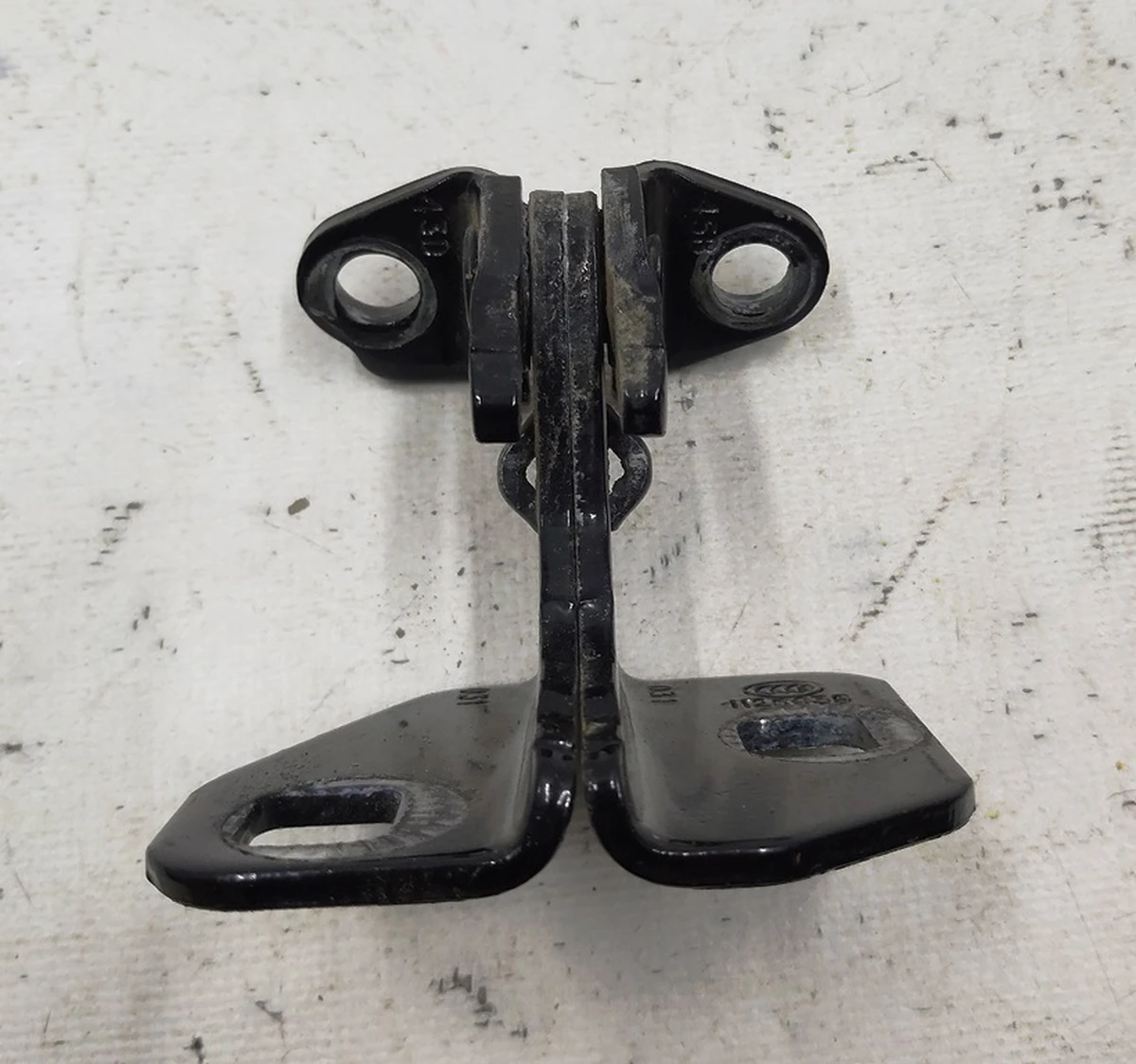 4 Петля нижня двері передньої/задньої лівої PPSB Tesla model S, model S REST