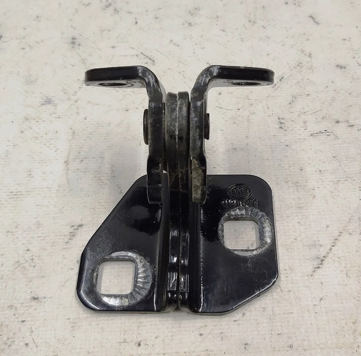 4 Петля нижня двері передньої/задньої лівої PPSB Tesla model S, model S REST