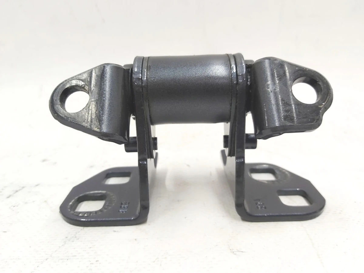 2 Петля двери задней левой правой верхняя PMNG Tesla model S, model S REST 6009555-00-F