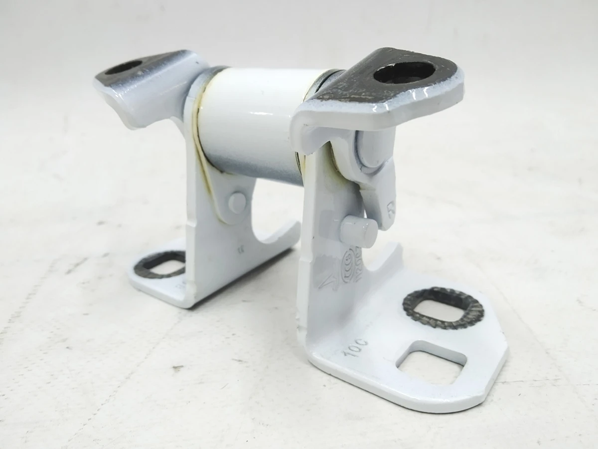 2 Петля двери задней левой правой верхняя PPSW Tesla model S, model S REST 6009555-00-F