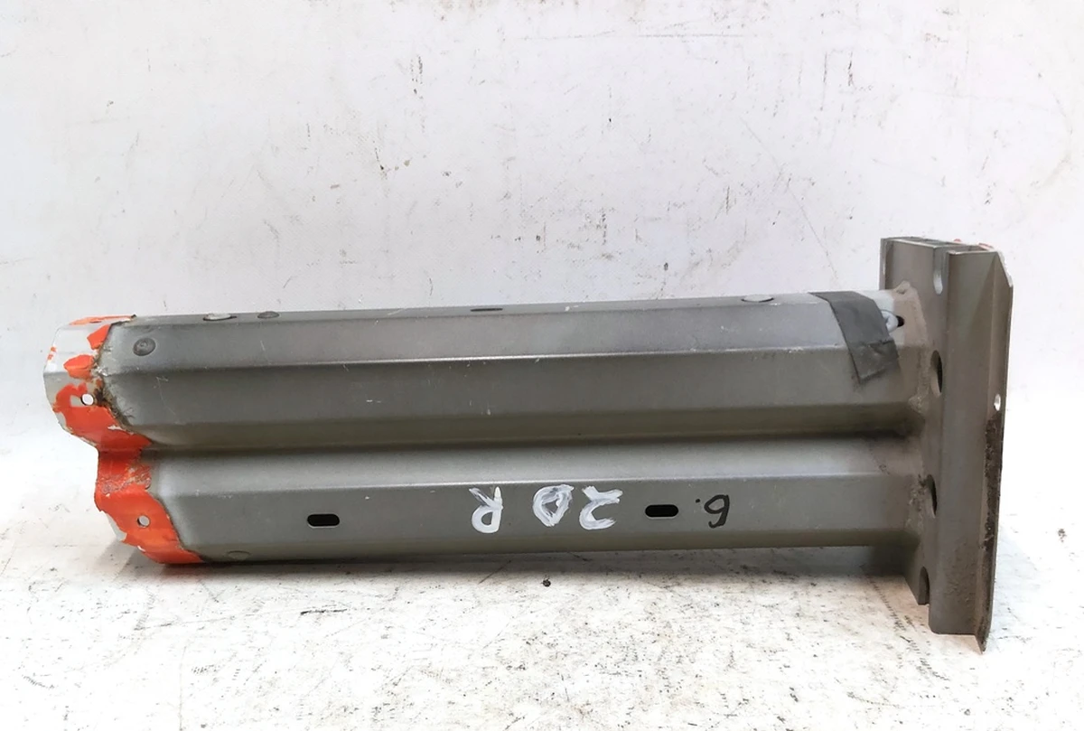 6 Чверть задні праві лонжерон RWD Tesla model S 1021722-S0-A