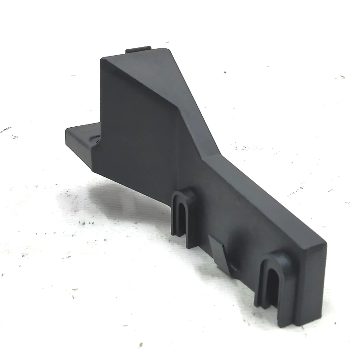 Кронштейн крепления диагностического разъема OBD BMW i3 61139290825