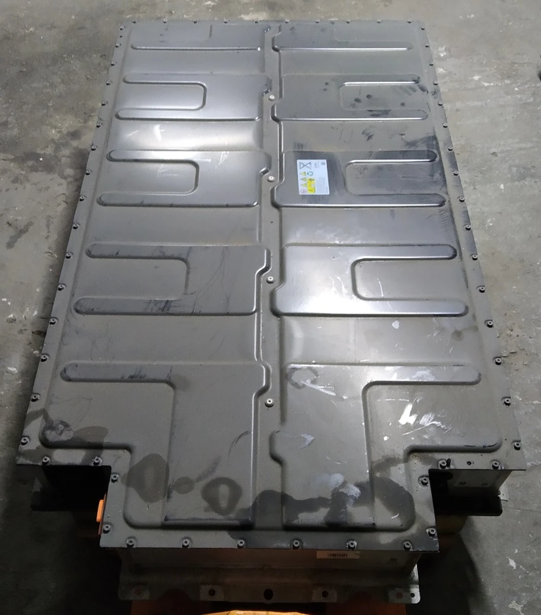 Основная батарея 60 Ah SE 03 BMW 21,3 kW/h в сборе BMW i3 61252353655