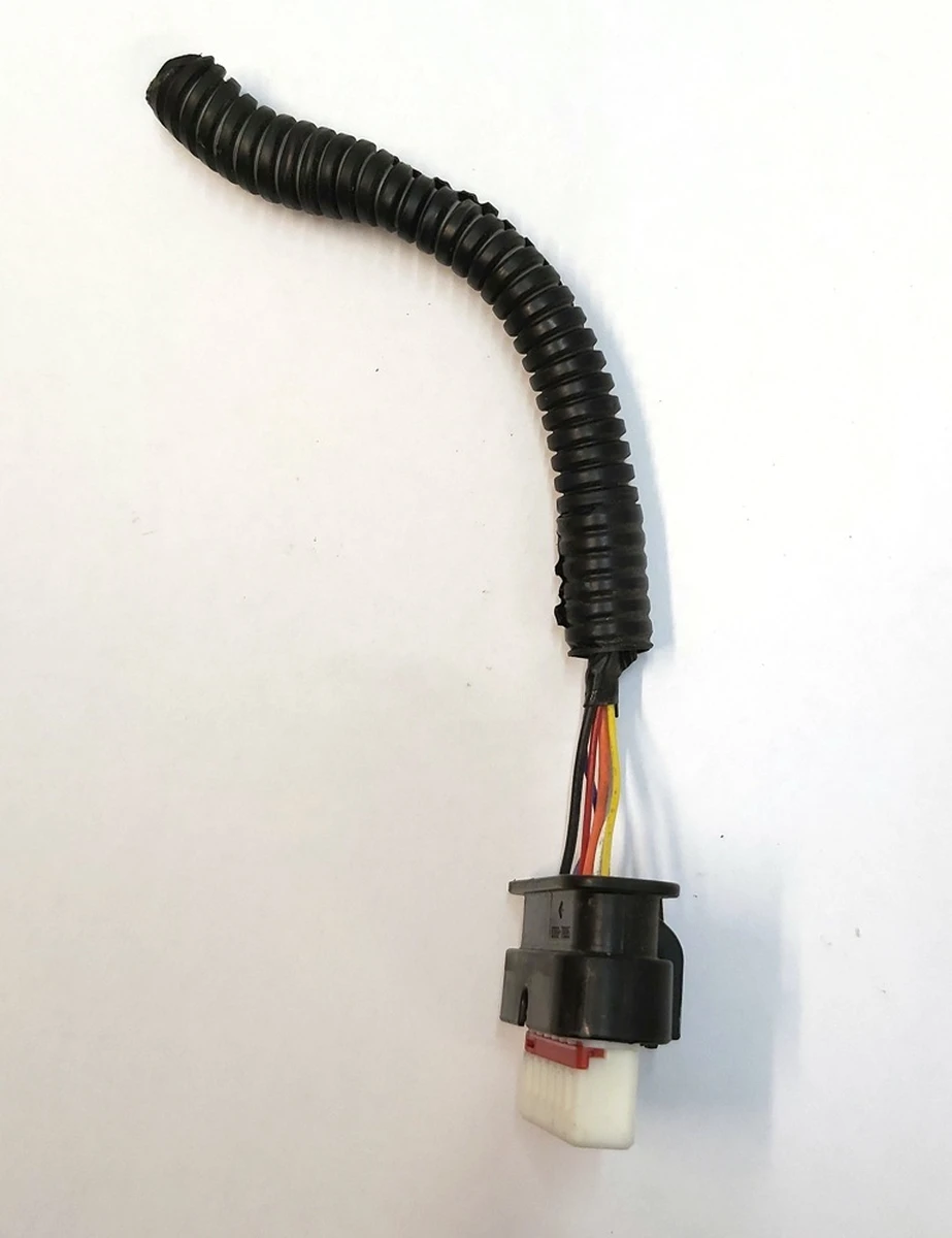 Connector (chip) radar 6189-7895 7 pin Tesla model S REST, model X, model 3, model Y 1108647-00-D