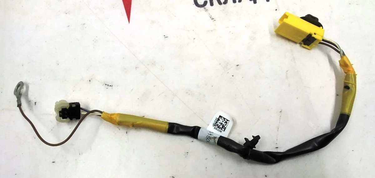 Електропроводка подушки безпеки подвійного лівого сидіння 2-го ряду Tesla model X 3123713-03-A