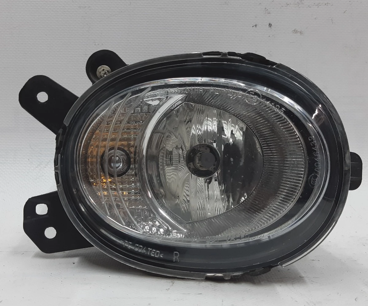Фара бампера комбинированная правая BMW I3 63117295688