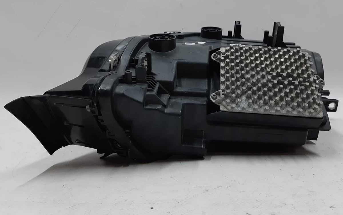 Світлодіодна фара Л