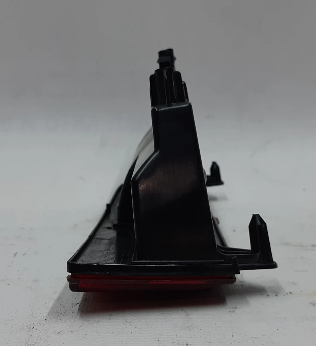 Ліхтар задній правий нижній BMW I3 63217362886