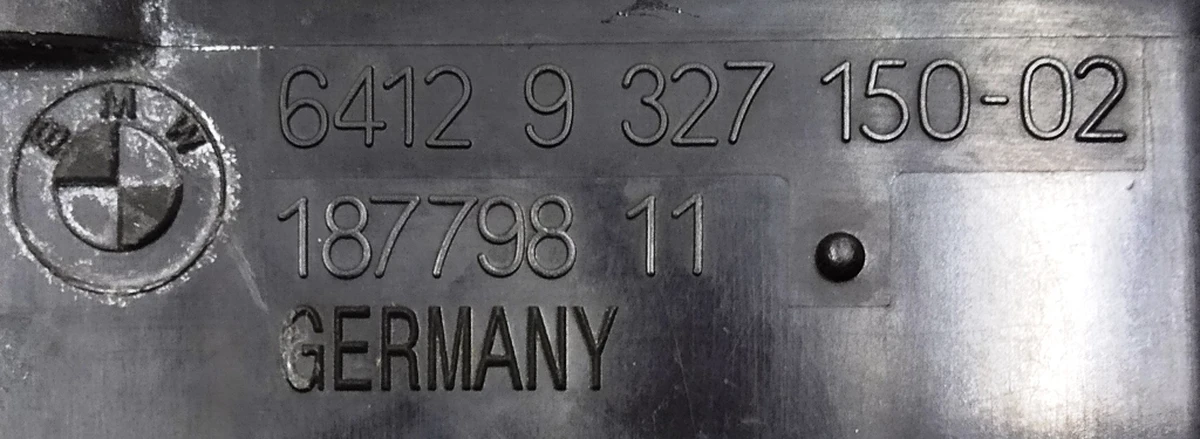 Розширювальний бачок охолоджуючої рідини в зборі з кришкою і заглушкою BMW i3 64129327150