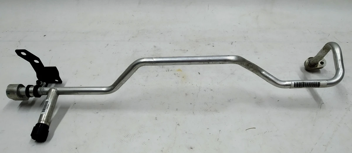 Air conditioner outlet pipe assy with bracket and clamp BMW i3 64539291275