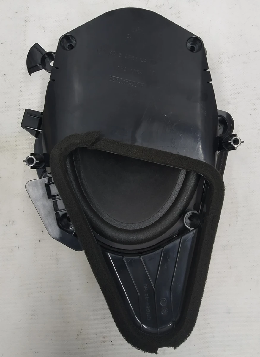 Woofer with sound guide, right and base assembly BMW i3 65139285272