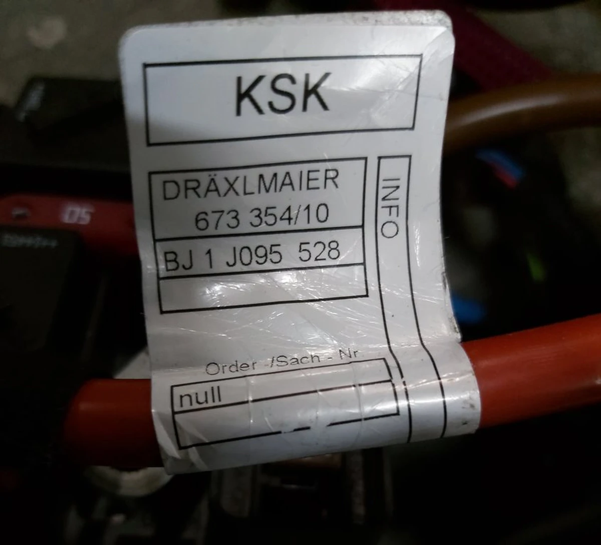 Електропроводка центральна (головна) модуля Duplikat Life з блоком запобіжників BMW i3 61112284959