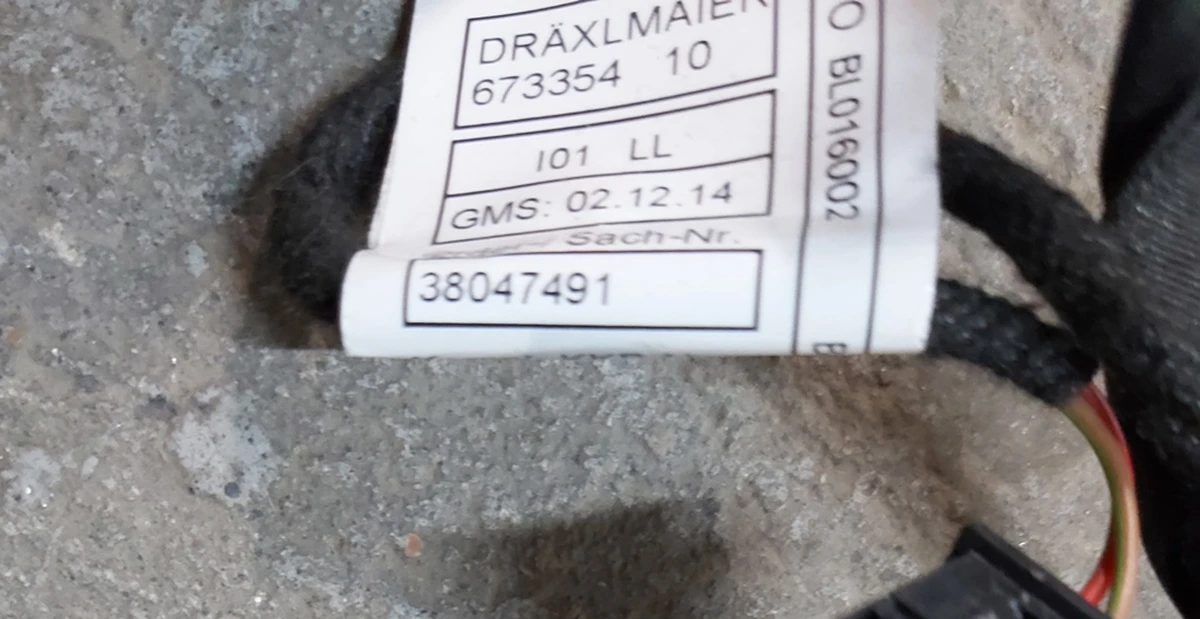 Електропроводка центральна (головна) модуля Duplikat Life з блоком запобіжників BMW i3 61112284959