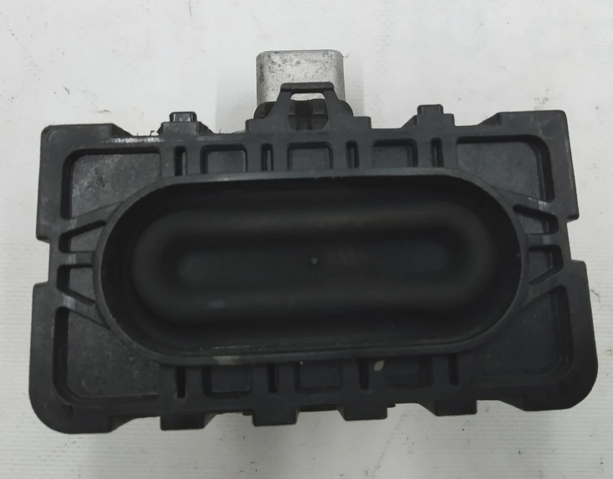 Подушка крепления силовой установки левая BMW i3 22116793357