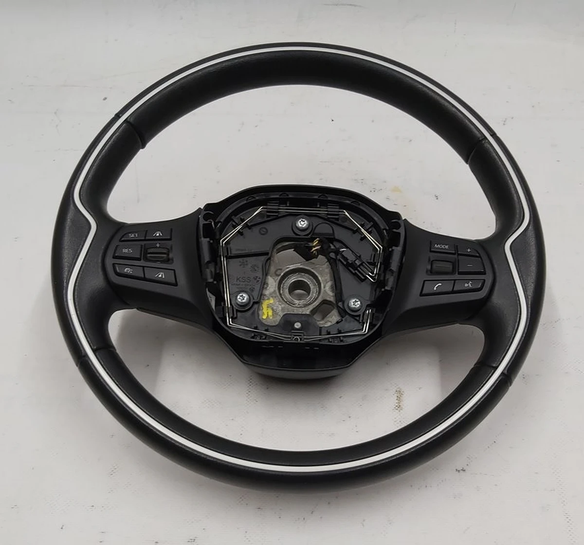 Steering wheel, leather SUITE assembled with switches and cover BMW I3 32306870784