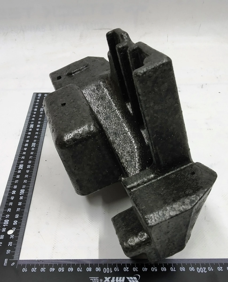 Panel for filling cavities of the base trim of the C pillar lower right BMW I3 51477290036