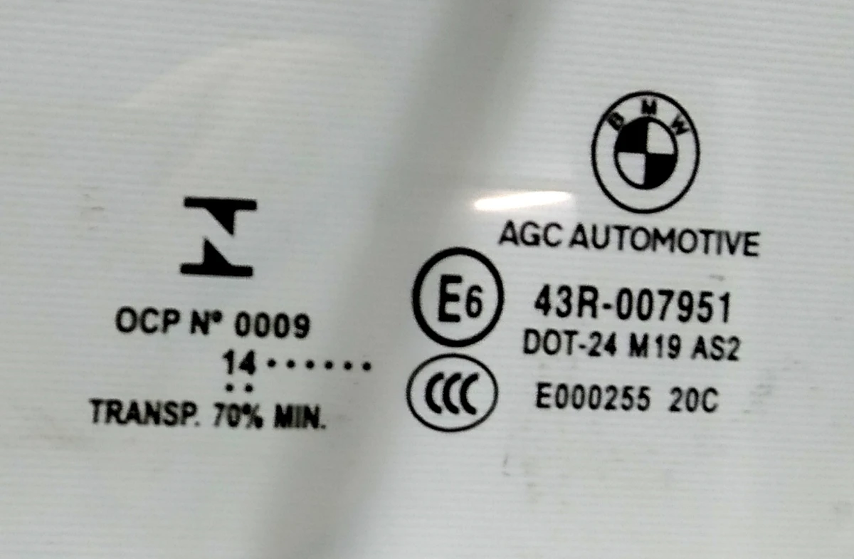 Door glass front left green BMW i3 51337290859