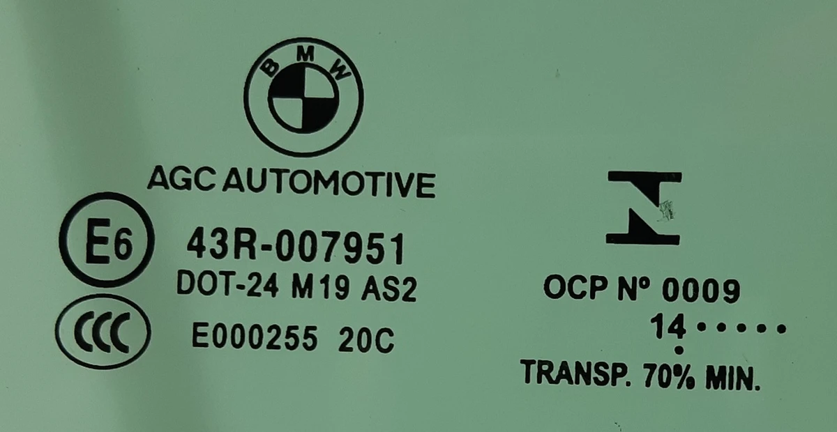 Door glass front right green BMW i3 51337290860