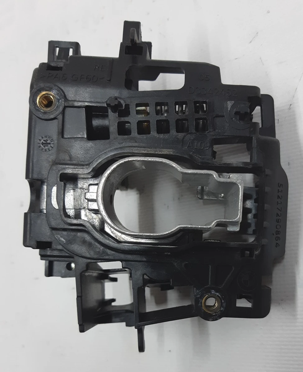 Замок відкриття дверей передньої правої BMW i3 51217290864