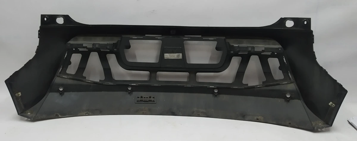 Бампер задній (під камеру заднього виду і комфортний доступ, забарвлений - чорний) в зборі з камерою заднього виду (з пошкодженням) BMW I3 51127370582