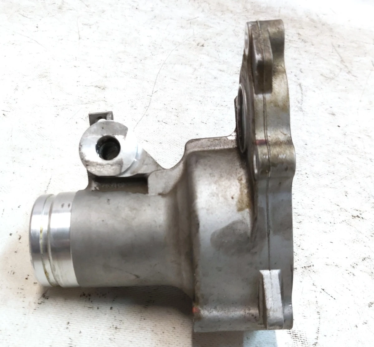 1 Кришка приводу рейки кермової Tesla model S BJ32-3200-HB