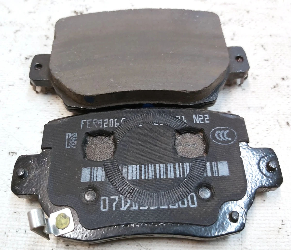 9 Колодки задні гальмові SPORT (комплект 2 штуки) Tesla model Y 8008246-00-D