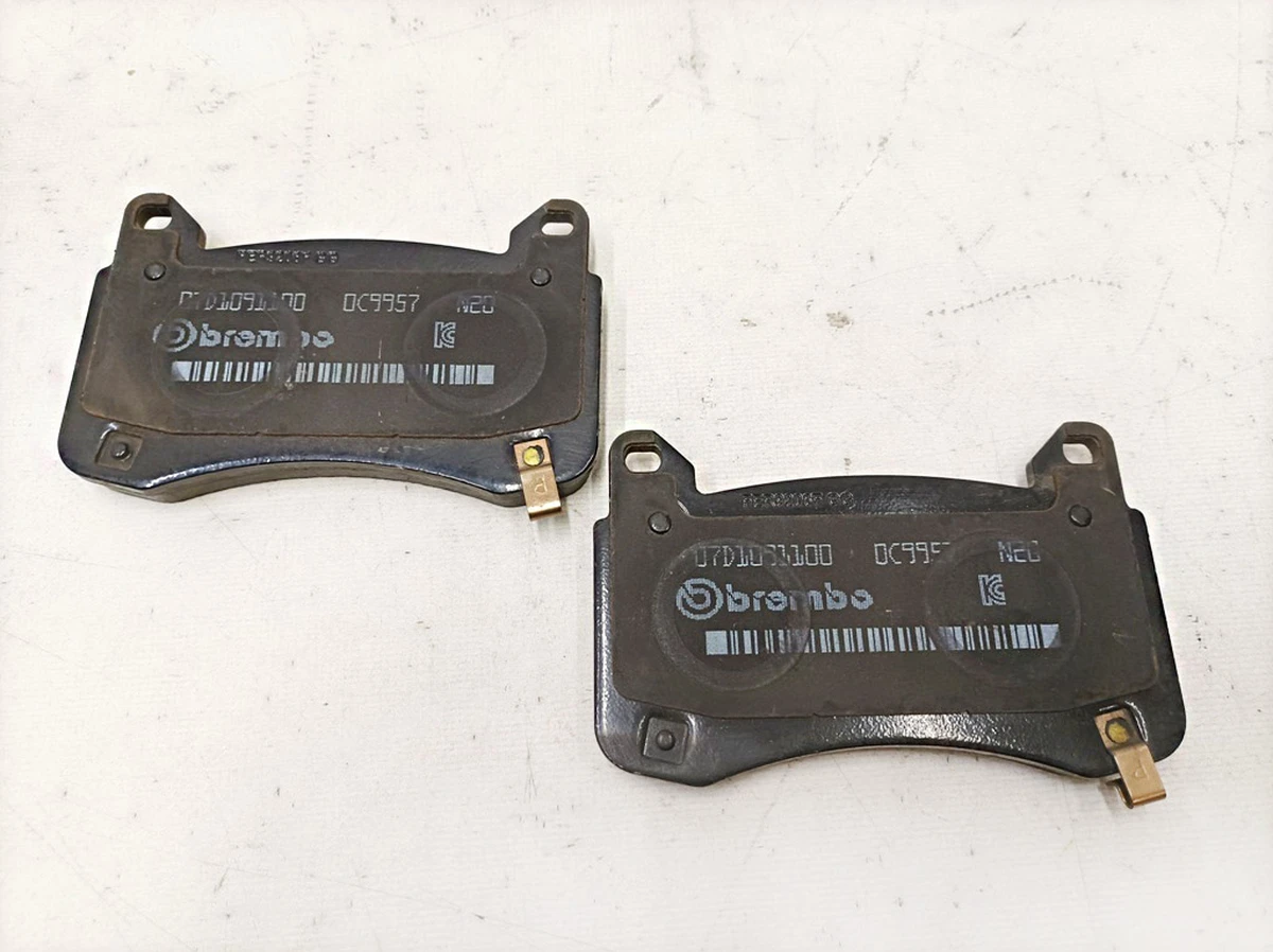 7 Front brake pads BREMBO BASE set of 2 pcs (9 mm friction layer) Tesla Model Y 8008285-00-A
