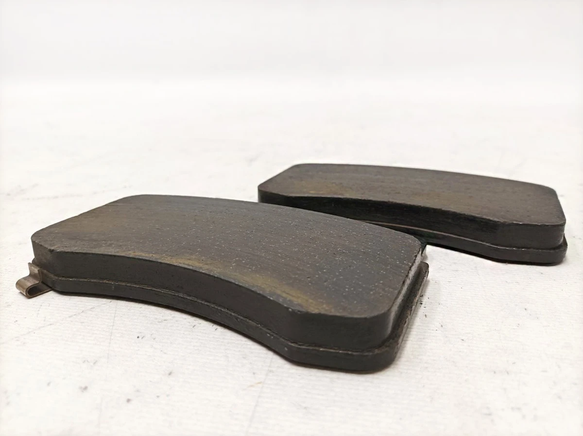 7 Front brake pads BREMBO BASE set of 2 pcs (9 mm friction layer) Tesla Model Y 8008285-00-A
