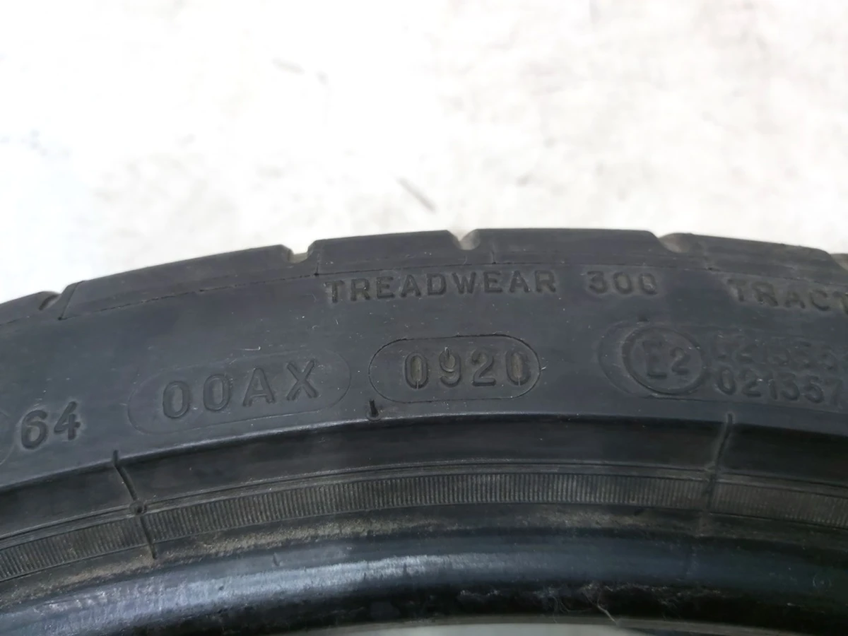 1 Шина 245/35 ZR21 96Y MICHELIN PILOT SPORT data 09/20 4,50 мм Tesla model S 8496658-00-A
